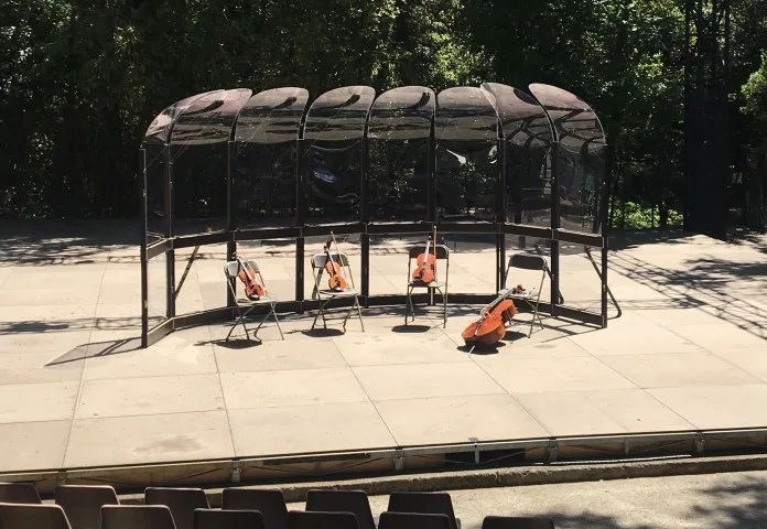 Conque en polycarbonate transparent — vue d'ensemble